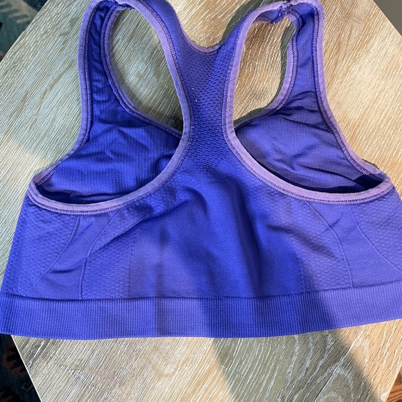 3 champion sport’s bra - Picture 3 of 7